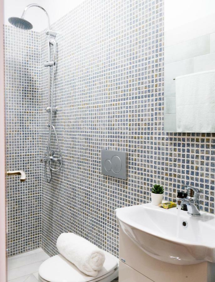 Ch Adrianou Suites Athènes Extérieur photo